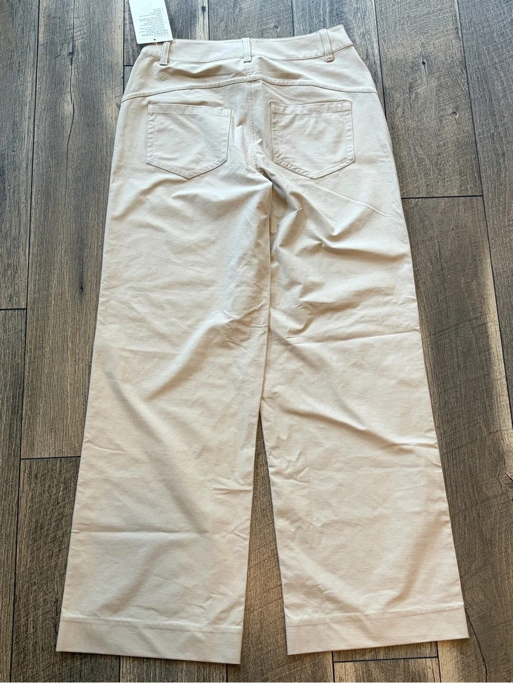 NWT Lululemon City Sleek 5 Pocket Wide-Leg High-Rise Pant Natural Ivory size 27